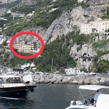 Zagara E Sirene Apartment Amalfi Bagian luar foto