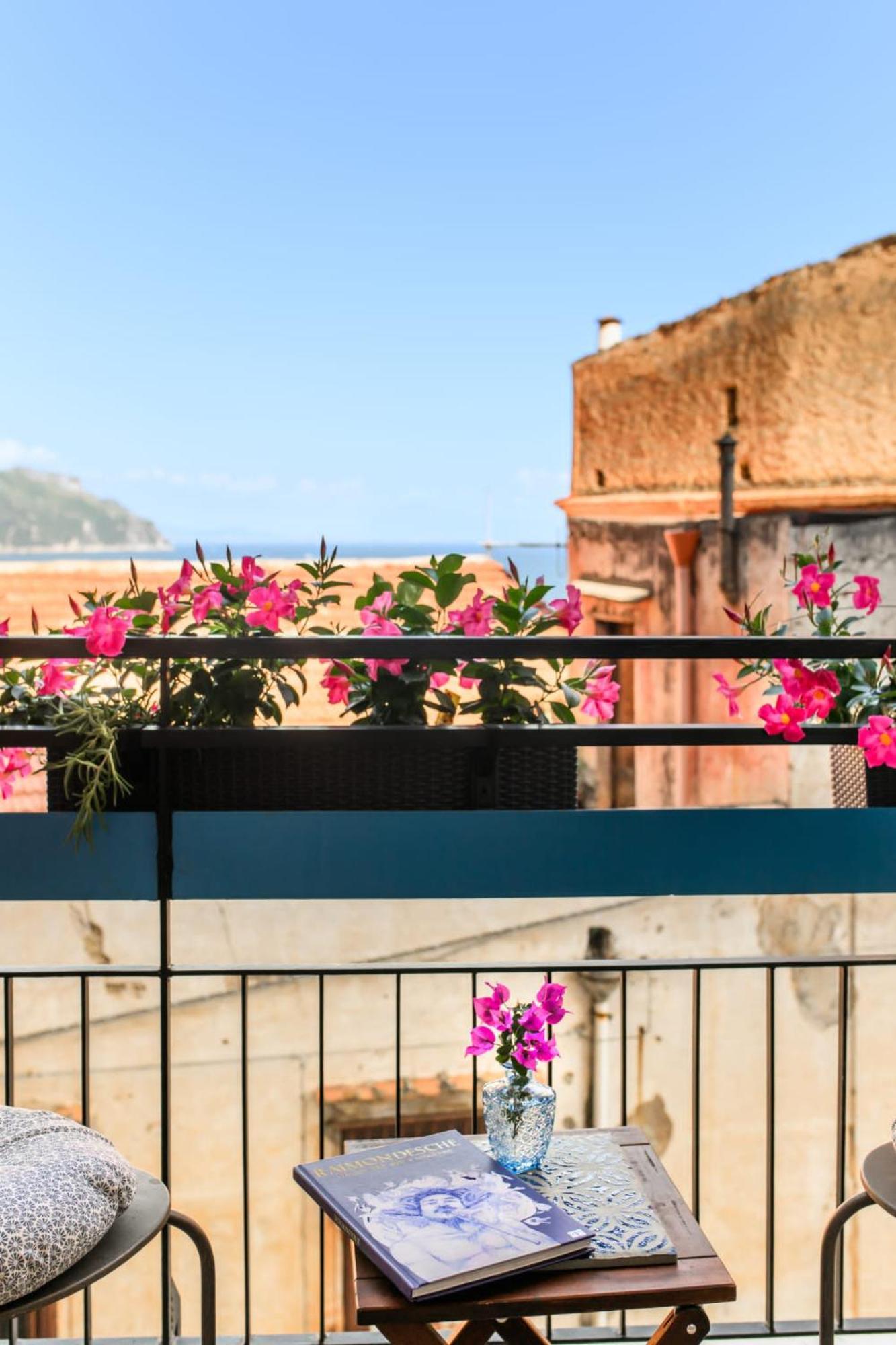 Zagara E Sirene Apartment Amalfi Bagian luar foto